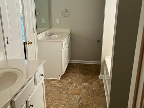 3rd image of 9651 Widespread Ave NW
