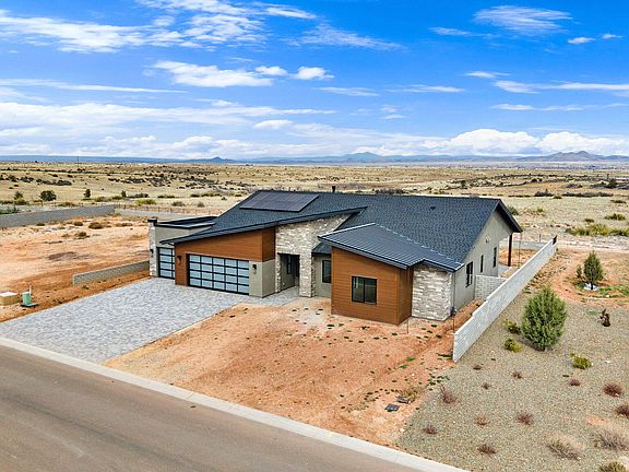 5th image of 5090 E FROST Lane