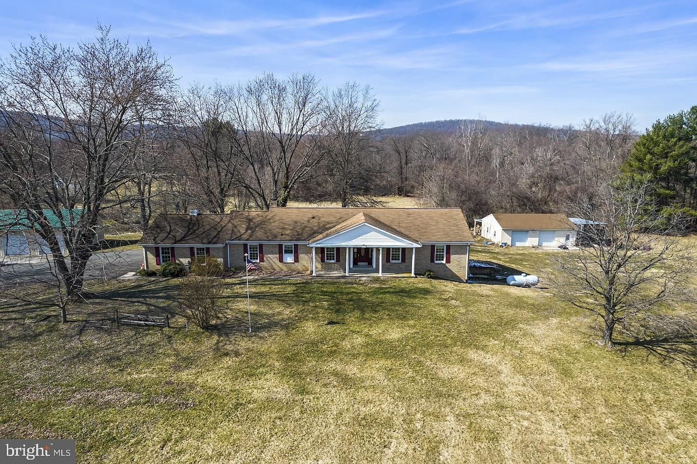 13465 Harpers Ferry Rd, Purcellville, VA 20132 Zillow