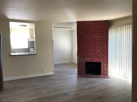 4th image of 132 S Bernardo Ave APT D