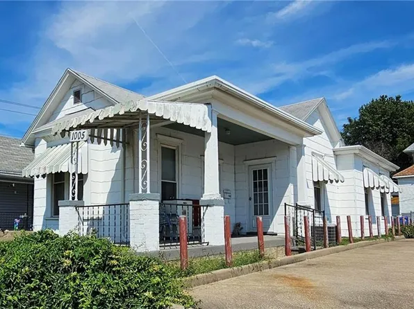 1005 N 22nd St, Saint Joseph, MO 64506