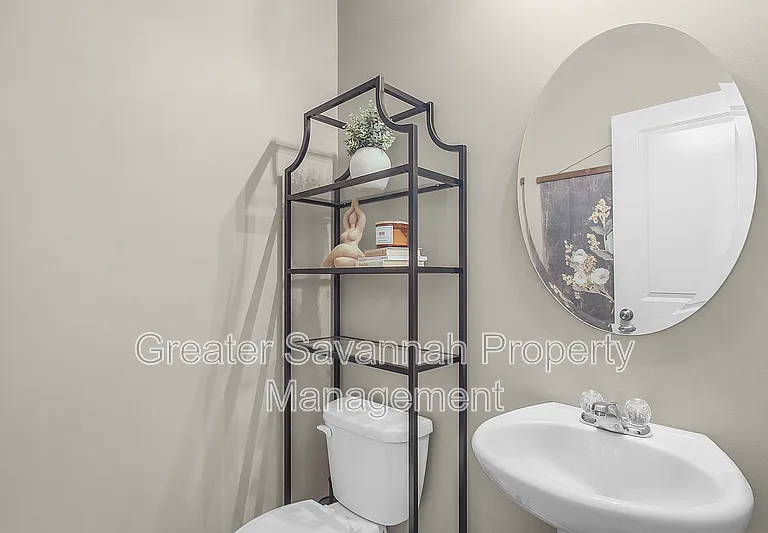 153 Hamilton Grove Dr — Photo 19