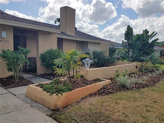 5th image of 8735 Merrimoor Blvd