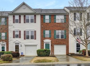 4 Courtfield Pl, Mauldin, SC 29662