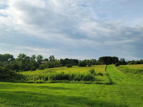 1110th St, Prescott, WI 54021