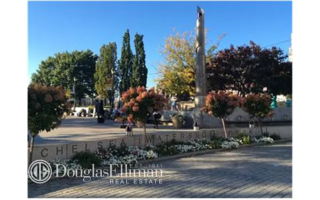 Sold by Douglas Elliman | media 26