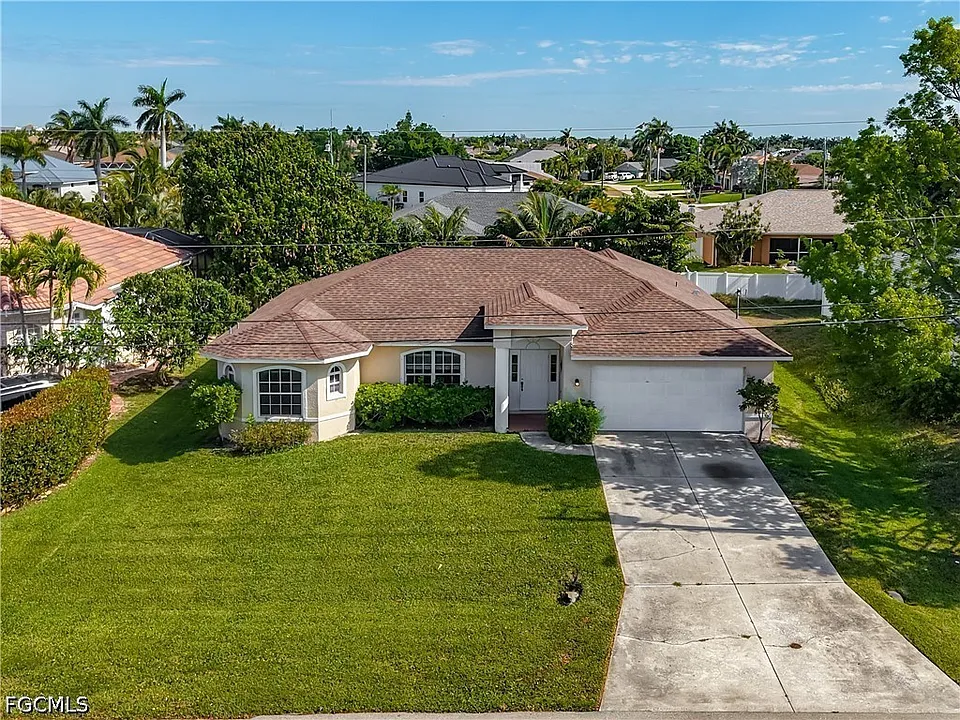1801 SW 47th Ter