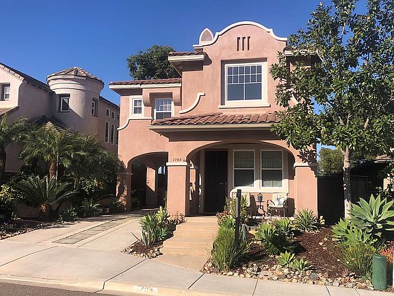 2nd image of 1704 Kenwood Pl