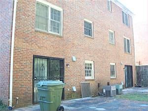 2nd image of 417 Tarragon Way SW APT B