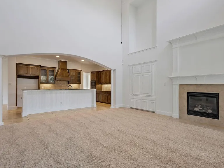 7905 Kickapoo Dr — Photo 12