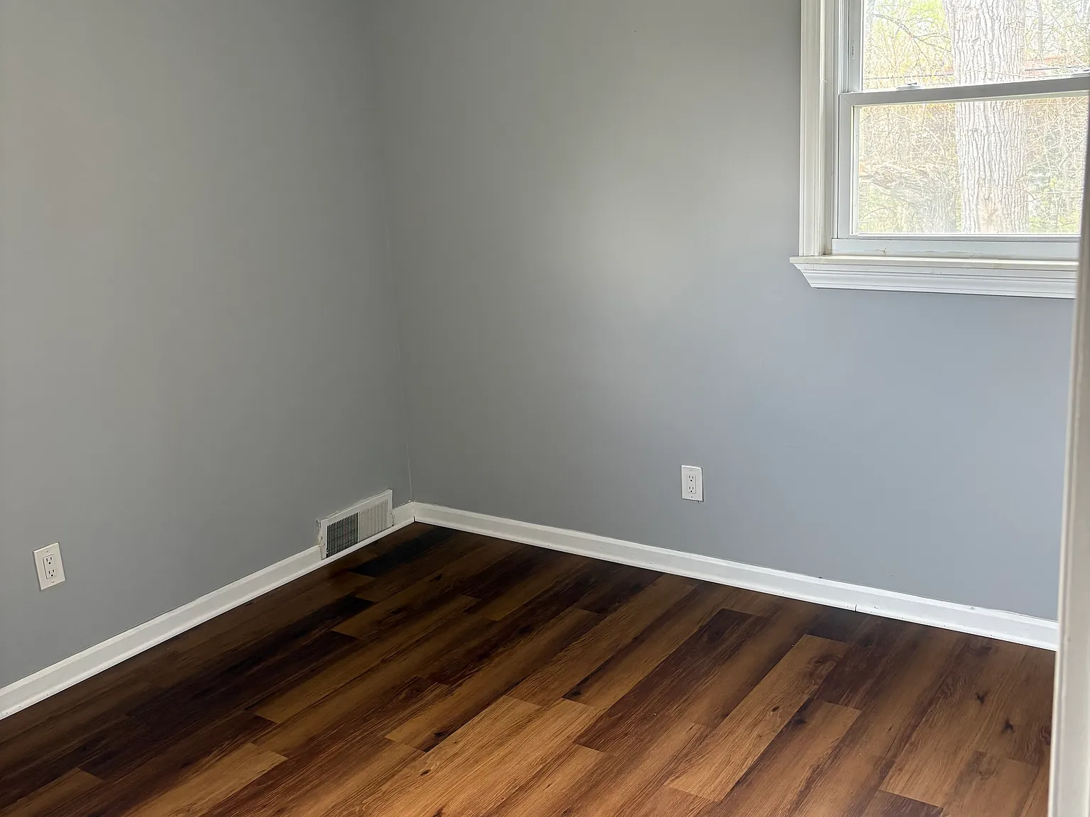 2 bed, 1878 sqft, $1,100 — Photo 3