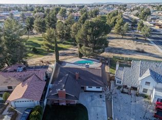 14010 Smoke Tree Rd, Victorville, CA 92395