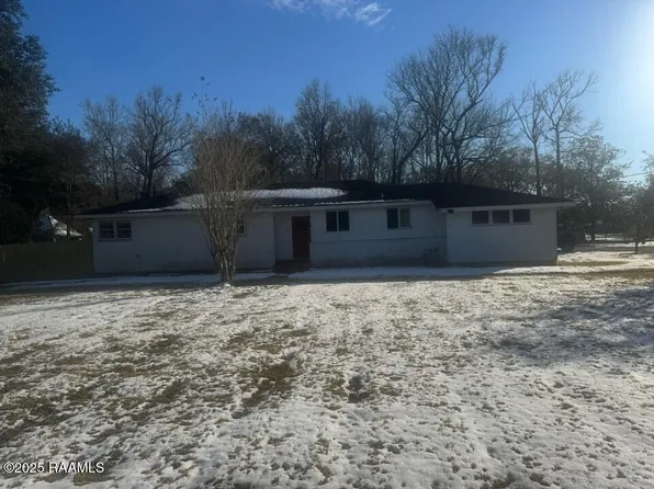 703 Perry Dr, Abbeville, LA 70510