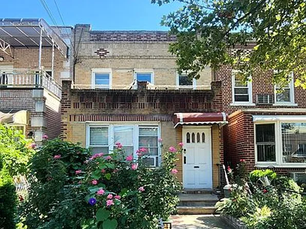 2507 23rd Ave, Astoria, NY 11105