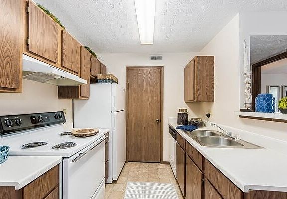 5th image of 4934 Strand Road # Fl 3rd