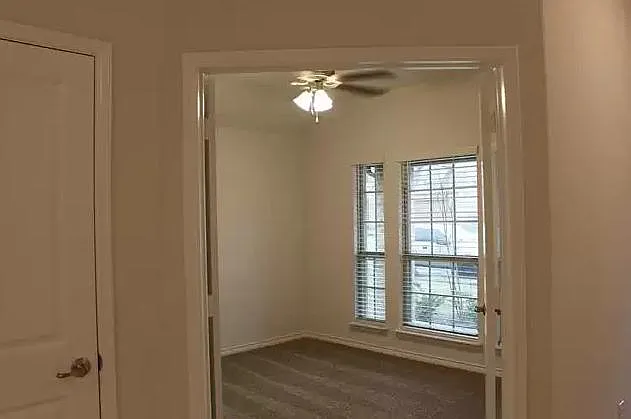 5010 Flanagan Dr — Photo 10