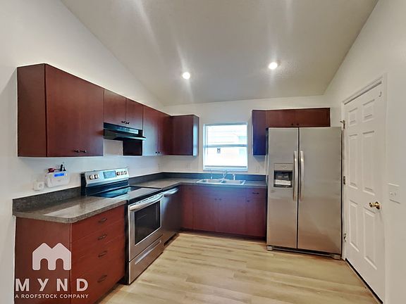 4th image of 2904 N Massachusetts Ave