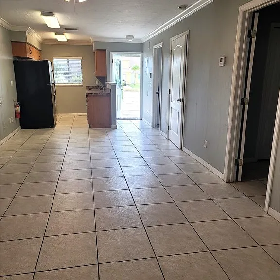 1014 Country Club Blvd #2 — Photo 9