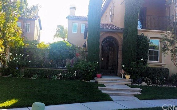 Dramatic front entry