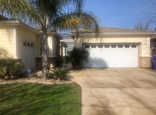 2718 Myrtle Ave, Sanger, CA 93657