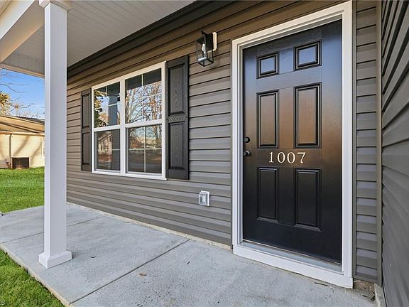 4th image of 1007 E Barton St