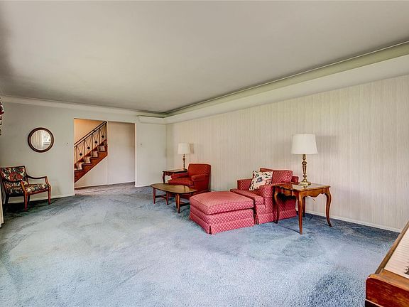 4th image of 53 Bellerive Acres