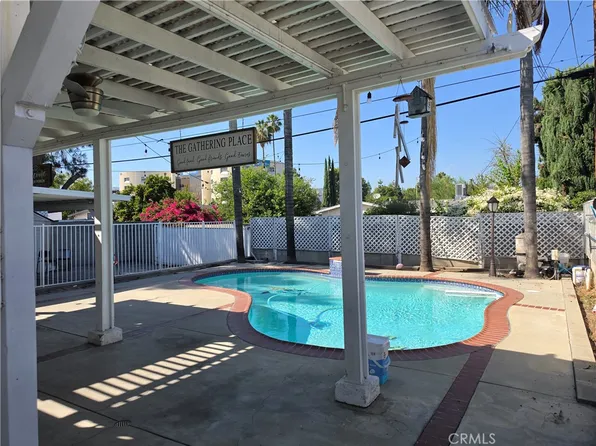 22945 Sherman Way, West Hills, CA 91307