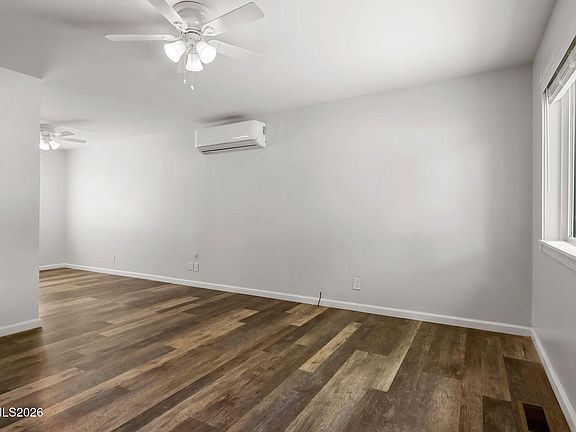 4th image of 3408 Rauscher Dr