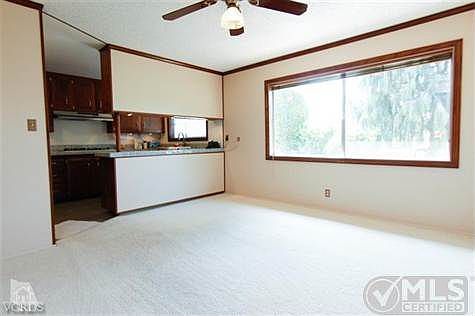 Fantastic Simi Home_Dining Room_1