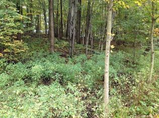 5 French St, Hadley, MA 01035