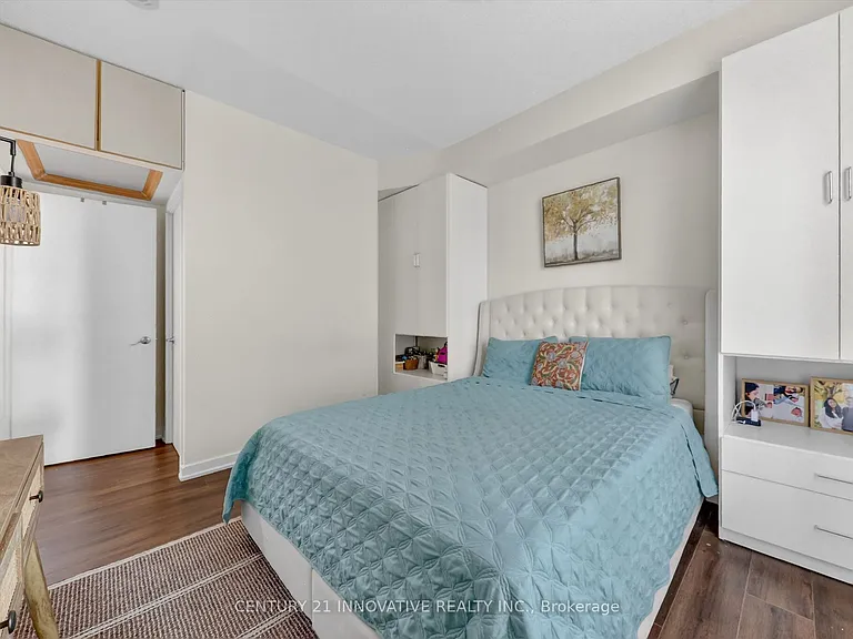 36 Lee Centre Dr #Townhouse 307 — Photo 28