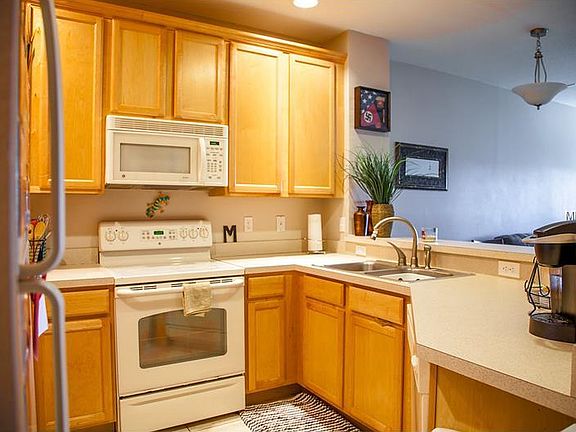 4th image of 10730 Savannah Wood Dr #112