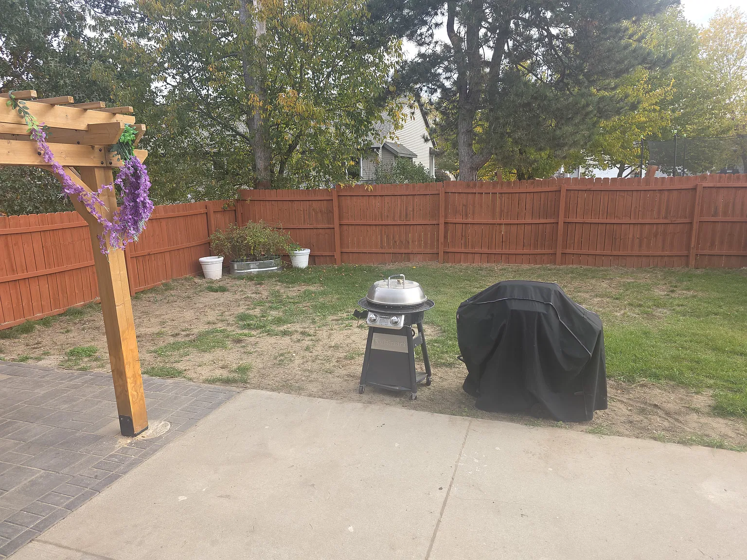 4 bed, 2.5 bath, 2600 sqft, $2,650 — Photo 3