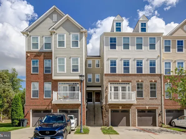 25206 Briargate Ter, Chantilly, VA 20152