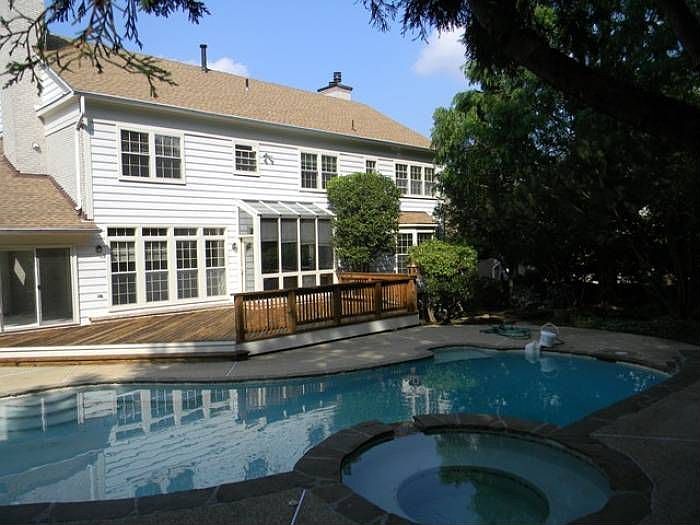Back Deck,pool