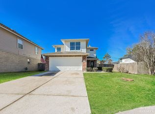 1627 Trail Oaks Ct, Humble, TX 77339