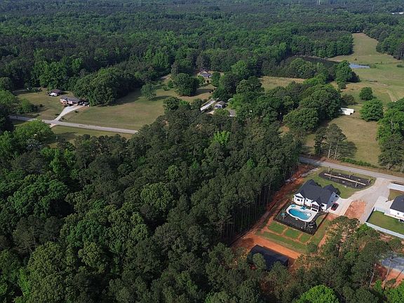 5th image of Red Knoll Rd