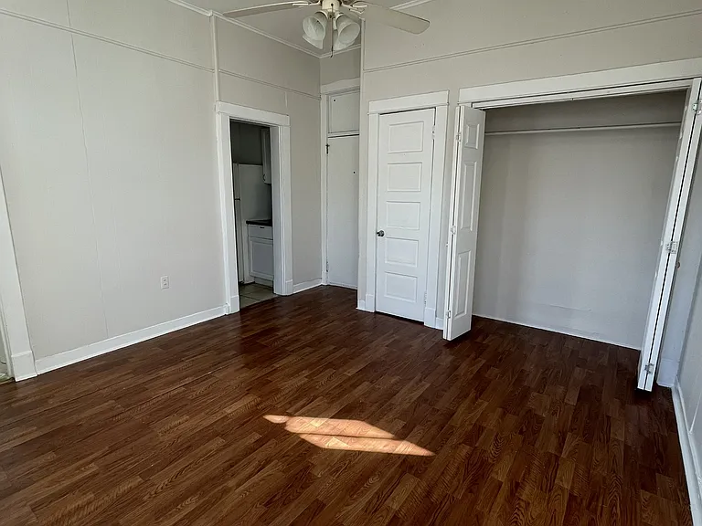 4000 Prytania St #F — Photo 1