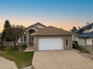 201 Erin Ridge Dr, Saint Albert, AB T8N6Z3