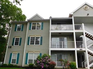 84 Iroquois Dr #6, Galloway, NJ 08205