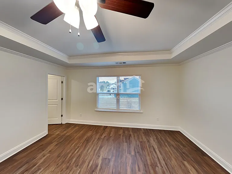 2011 Williamshire Ln — Photo 10