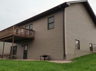 5217 E Quincey St, Sioux Falls, SD 57110