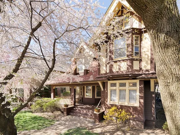 76 Buckingham Rd, Brooklyn, NY 11226