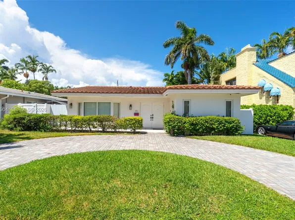 821 Harrison St, Hollywood, FL 33019