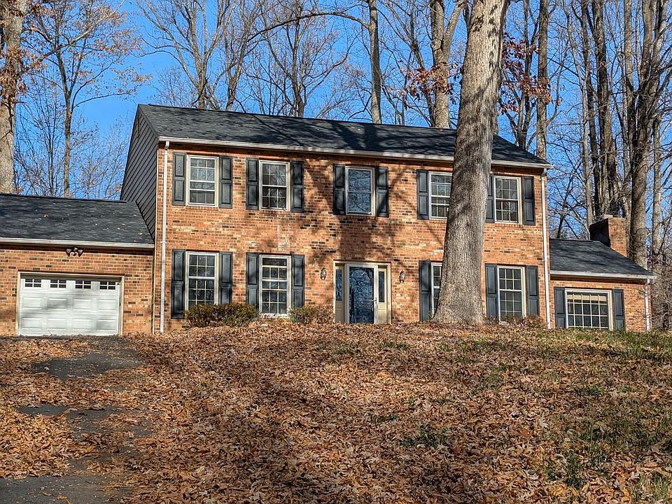 1st image of 406 Nob Hill Dr