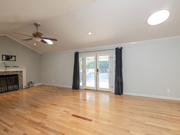 5th image of 29037 Watercress Rd
