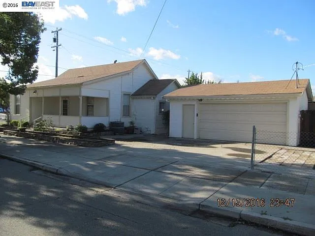 317 N O St photo 1