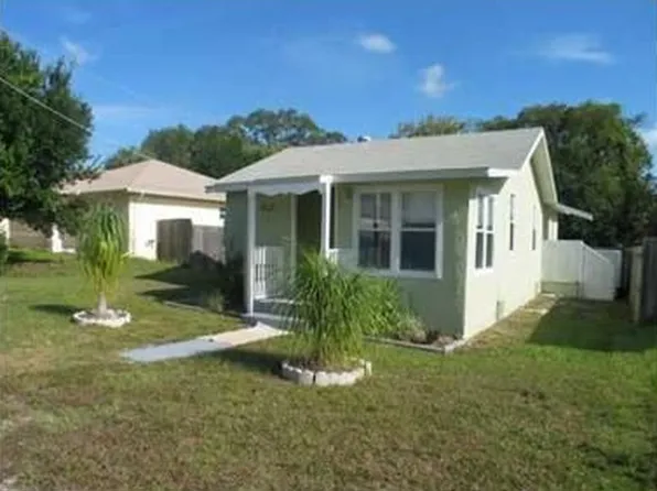 8117 N Hillsborough Ln, Tampa, FL 33604