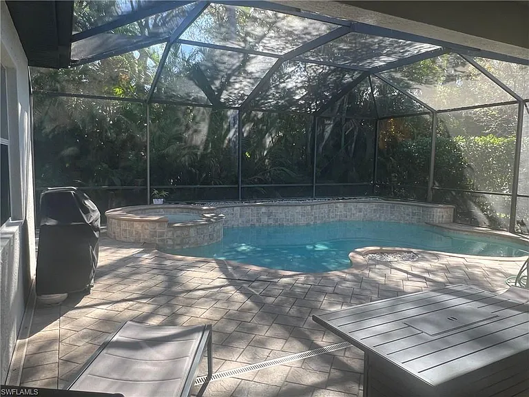 6853 Il Regalo Cir — Photo 12