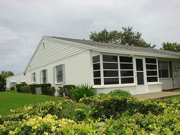 Large glass lanai & patio